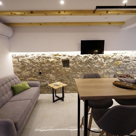 Apartment Ispod Ure Синь Экстерьер фото
