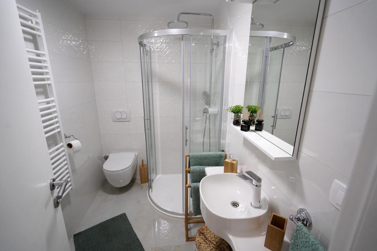 Apartment Ispod Ure Синь Экстерьер фото