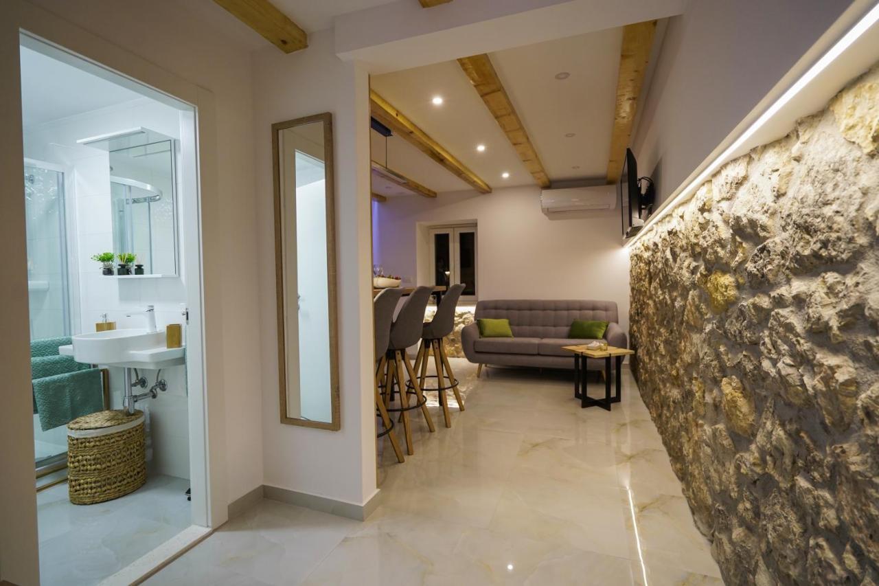 Apartment Ispod Ure Синь Экстерьер фото